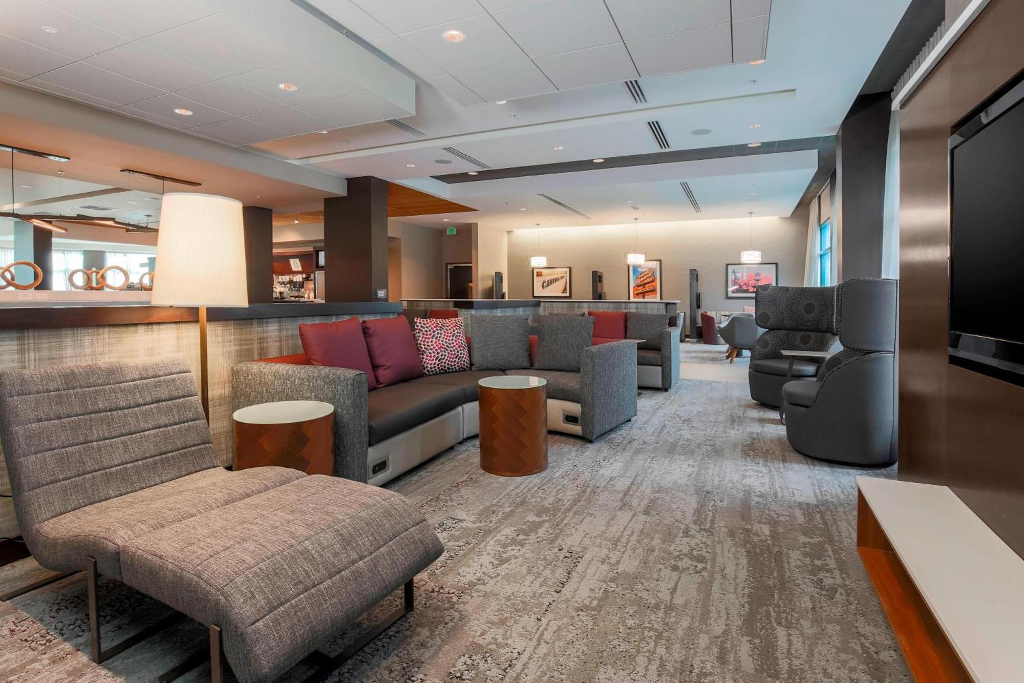Courtyard By Marriott San Jose Hotel 3*