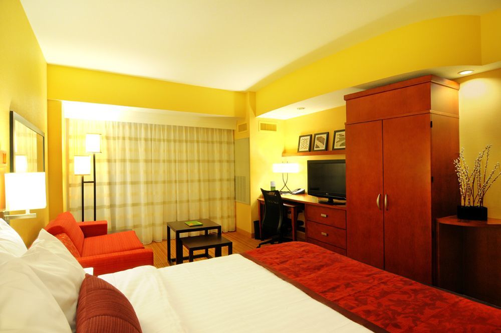 Courtyard By Marriott San Jose