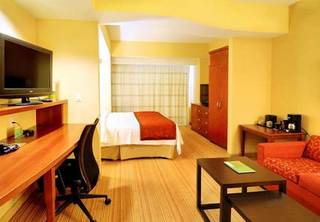 Hotel Courtyard By Marriott San Jose